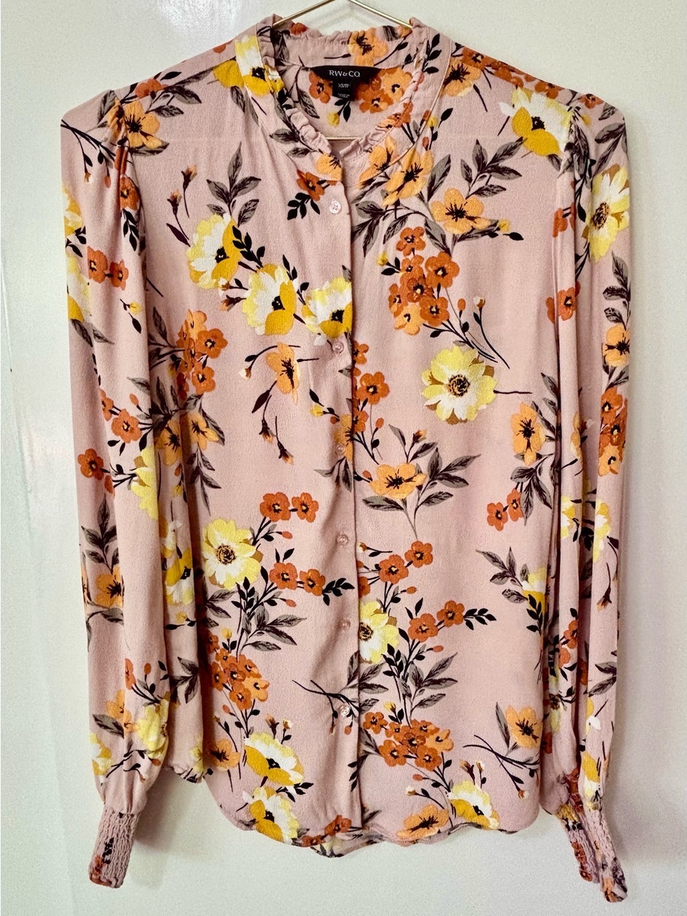 RW&CO.|Lightweight Pink Floral Button-Down Blouse w/Yellow & Orange Blooms Sz XS